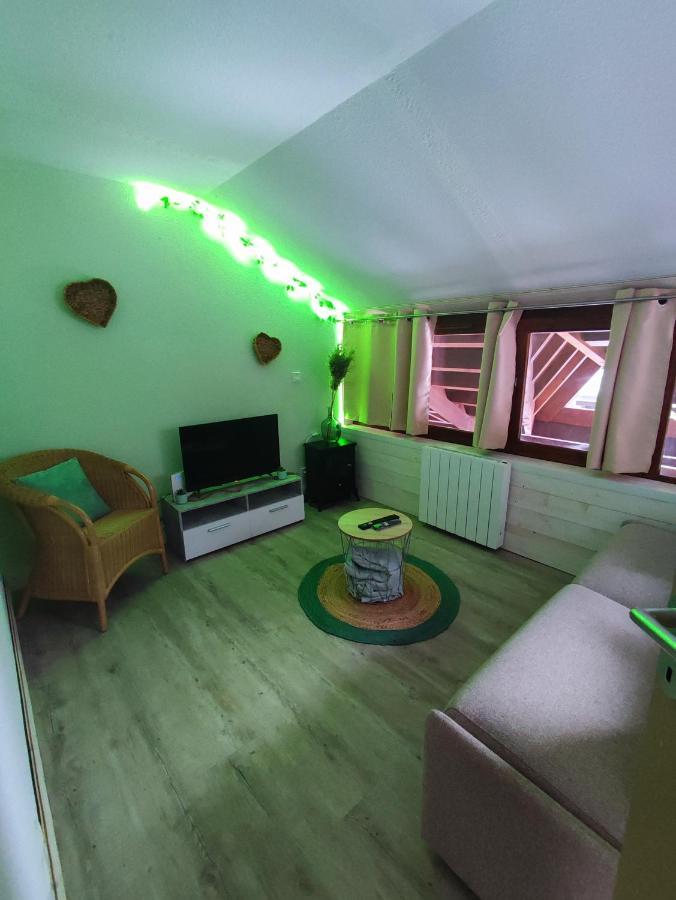 Ferienwohnung Le Cosy Liberty Ustou Exterior foto